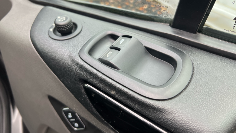 Ford Transit Custom 280 L1 Diesel Fwd 2.0 EcoBlue 130ps Low Roof Limited Van